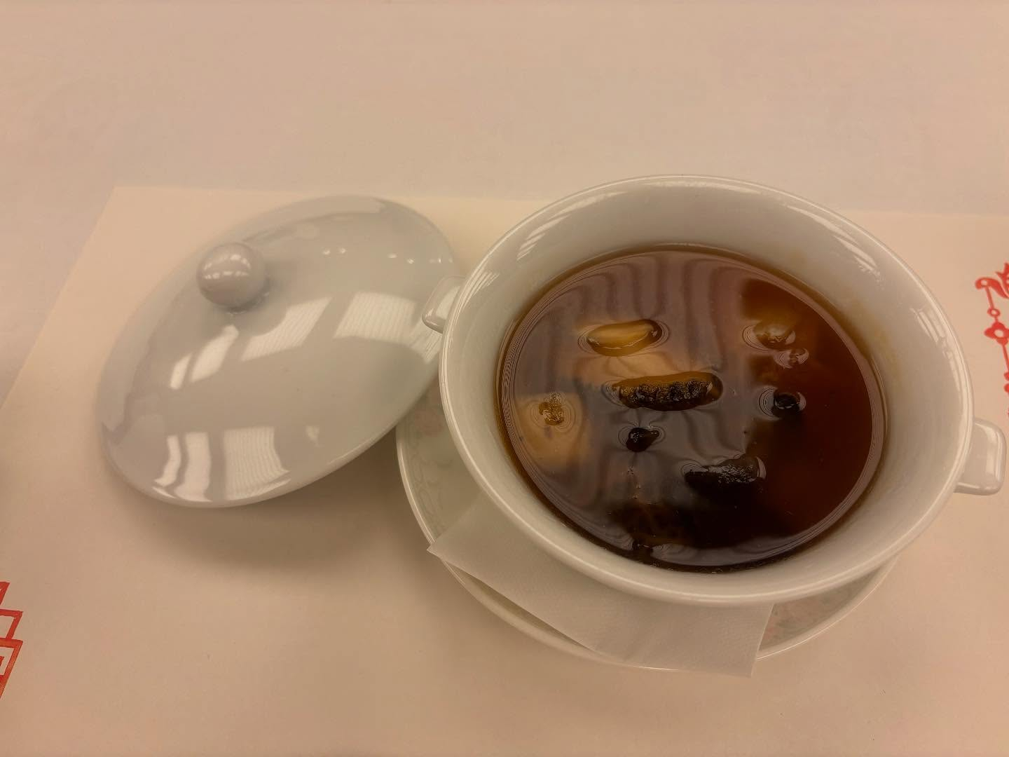 今日は、私が非常勤講師として働いている高校の職員懇親会と送別...